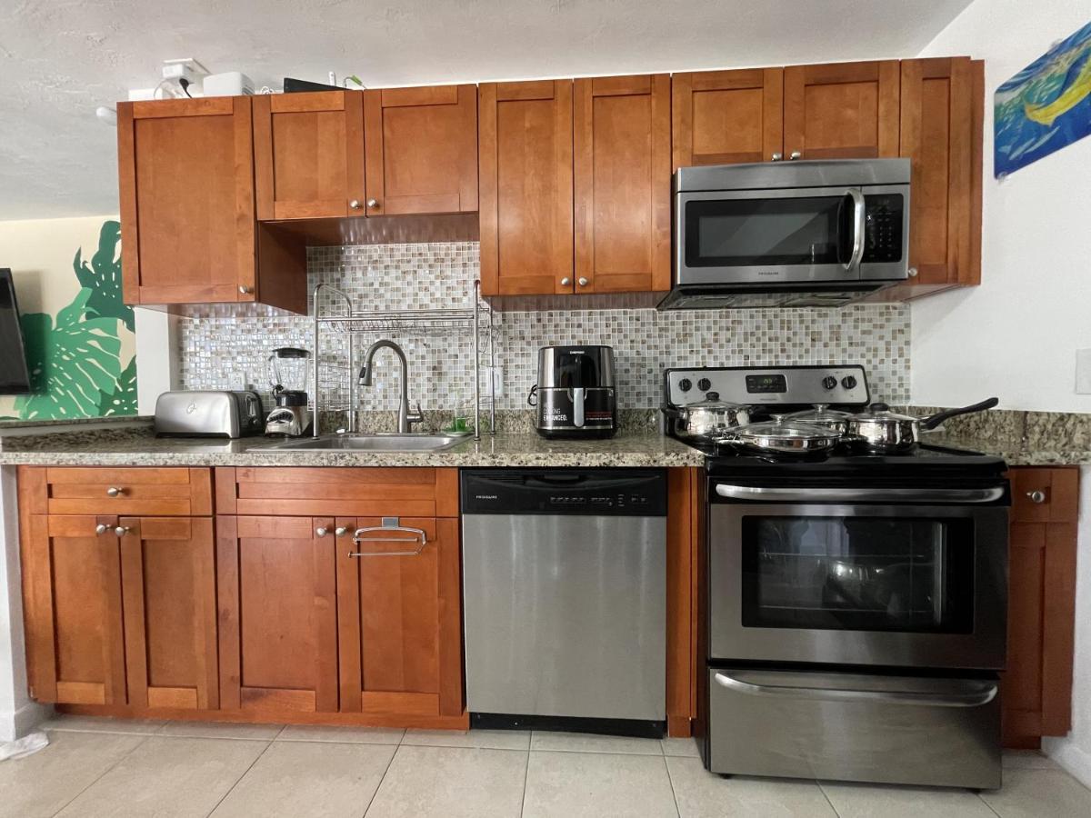 Jungle To Beach 4 R 3 Bedroom Family And Pet Heated Pool N Airport N Beach N Hard Rock Fort Lauderdale Exterior foto