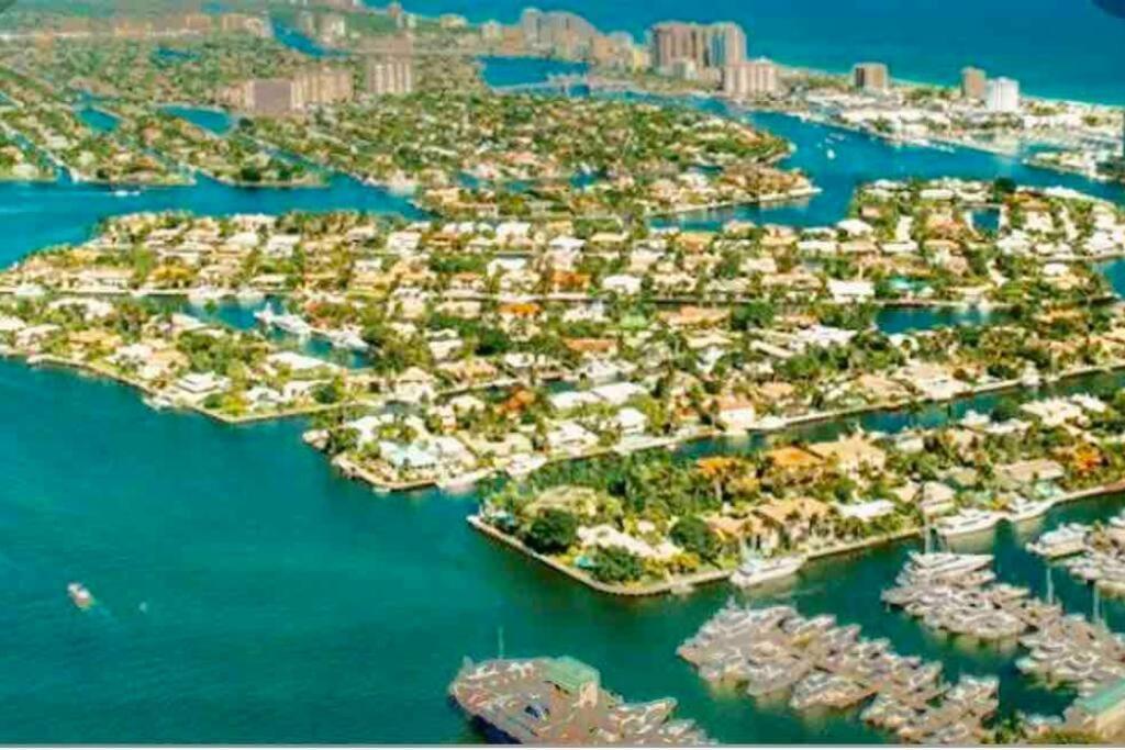 Jungle To Beach 4 R 3 Bedroom Family And Pet Heated Pool N Airport N Beach N Hard Rock Fort Lauderdale Exterior foto