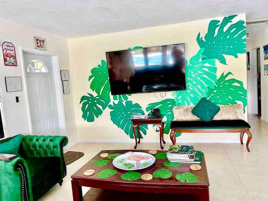 Jungle To Beach 4 R 3 Bedroom Family And Pet Heated Pool N Airport N Beach N Hard Rock Fort Lauderdale Exterior foto